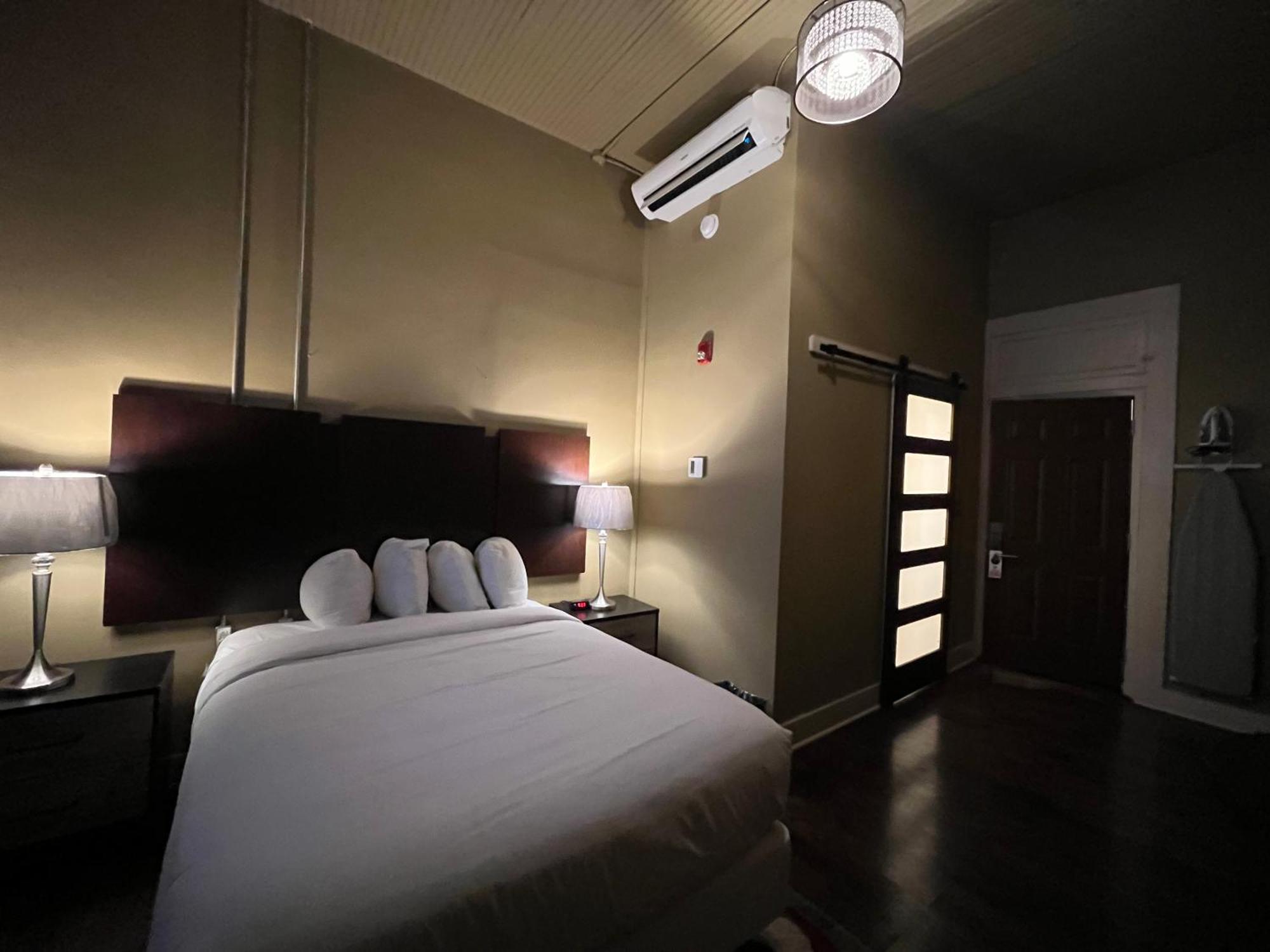 The Skylight Hotel Greenville Extérieur photo