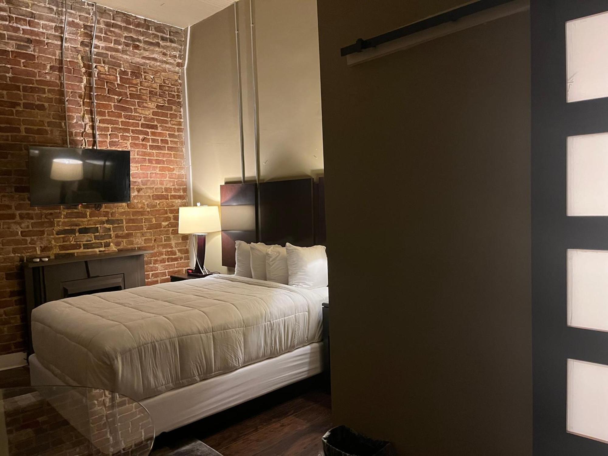 The Skylight Hotel Greenville Extérieur photo