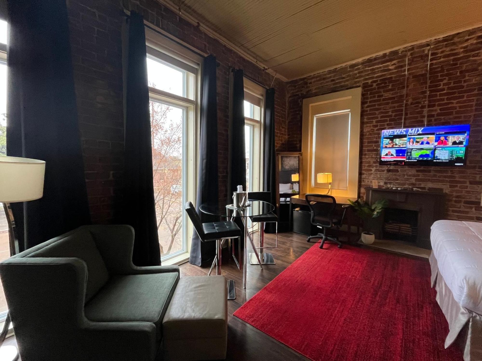 The Skylight Hotel Greenville Extérieur photo